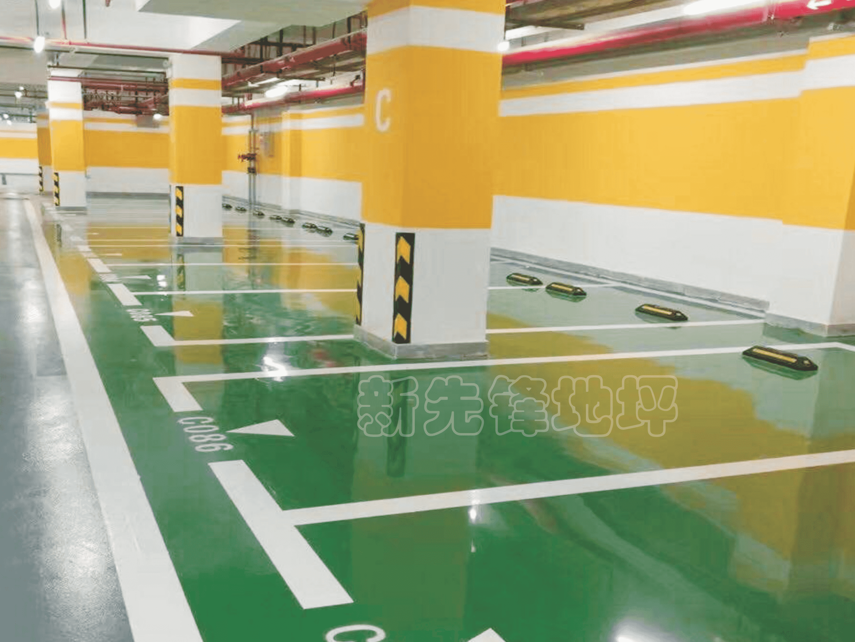 環(huán)氧車(chē)庫(kù)地坪8